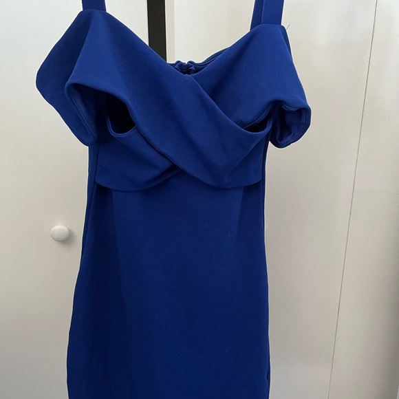 ‼️‼️SOLD DO NOT BUY‼️‼️ Blue short dress - Picture 2 of 3